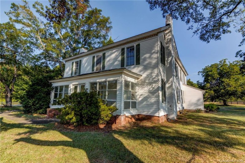 Property image 3 at 2712 Charlotte Highway, York, SC 29745