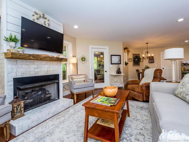 Property image 4 at 29 Dalton Lane, Black Mountain, NC 28711