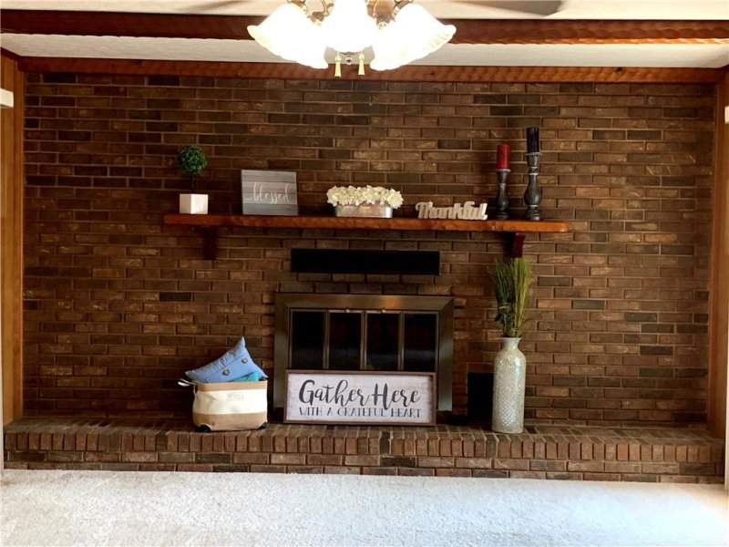 Property image 2 at 2109 15th Avenue, Hickory, NC 28601