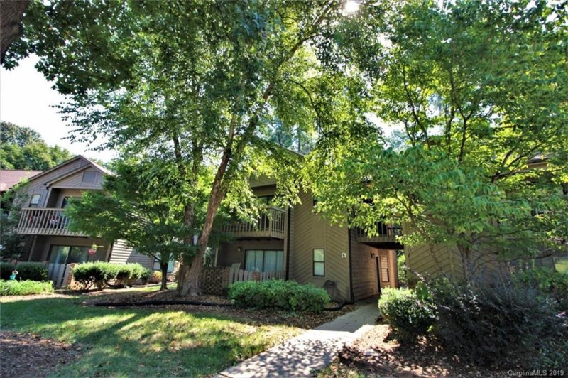 Property image 2 at 4158 Charlotte Highway, Lake Wylie, SC 29710
