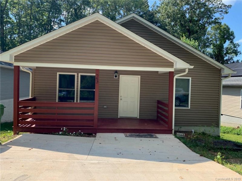 Property image 2 at 23 Chapel Park Place, Asheville, NC 28803