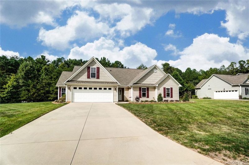 Property image 3 at 3695 Creek Ridge Drive, Denver, NC 28037