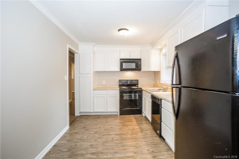 Property image 5 at 115 Manley Lane, Statesville, NC 28625