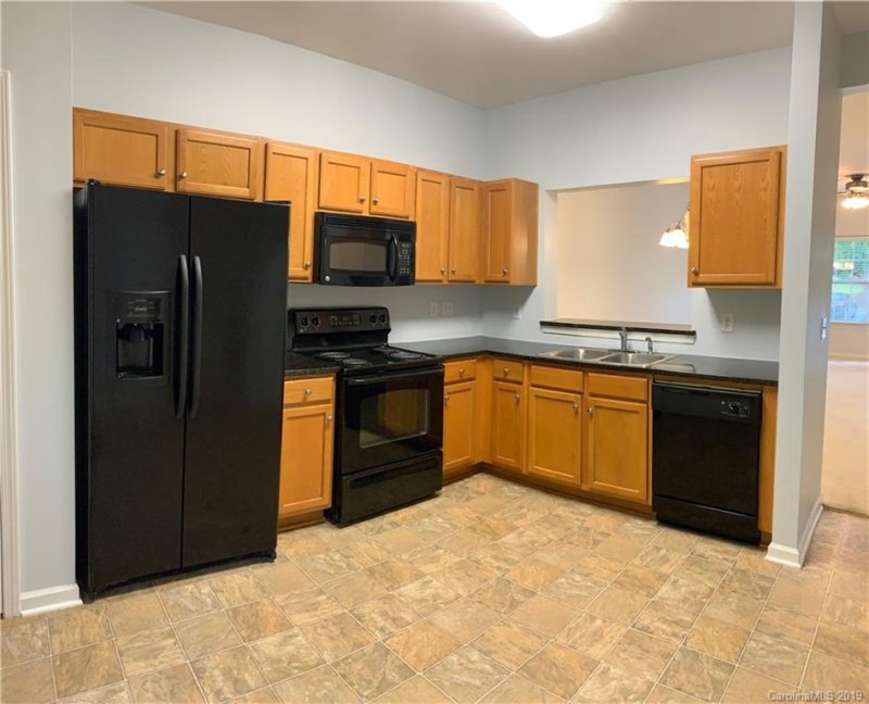 Property image 3 at 8448 Big Creek Court, Charlotte, NC 28105