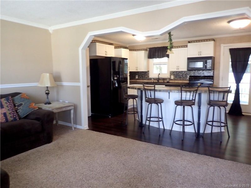 Property image 3 at 2618 32nd Avenue, Hickory, NC 28601