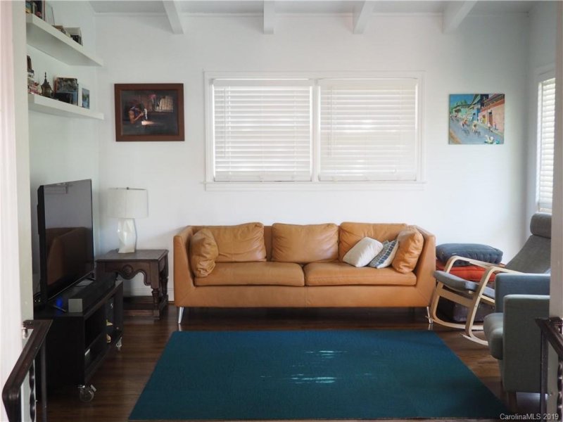 Property image 4 at 1420 Briarfield Drive, Charlotte, NC 28205