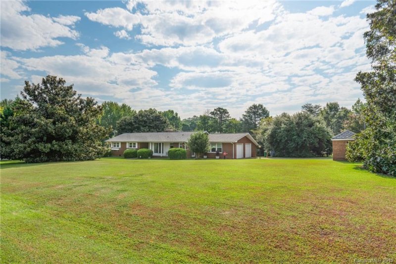 Property image 2 at 6800 Ridge Lane Road, Charlotte, NC 28262