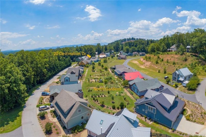 Property image 3 at 20 Destination Drive, Asheville, NC 28806