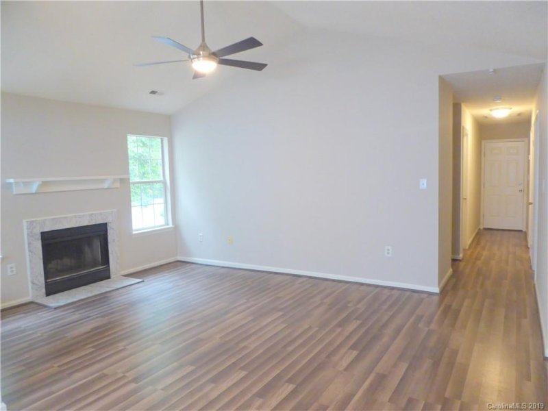 Property image 5 at 5632 Ebley Lane, Charlotte, NC 28227