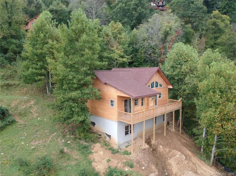 Property image 2 at 215 Appalachian Trail, Maggie Valley, NC 28751