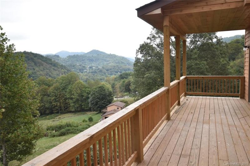 Property image 5 at 215 Appalachian Trail, Maggie Valley, NC 28751
