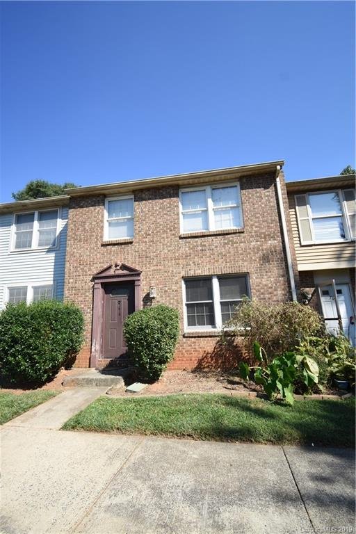 Property image 2 at 7610 Holly Grove Court, Charlotte, NC 28227