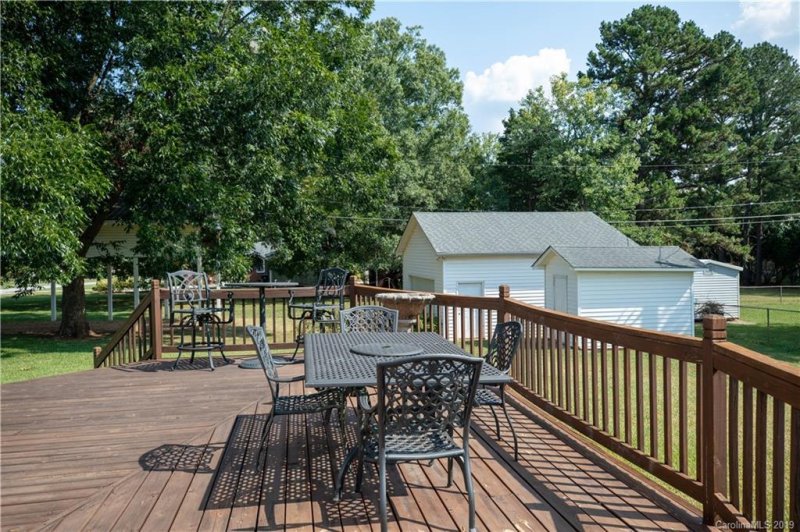 Property image 5 at 318 Lincoln Road, York, SC 29745
