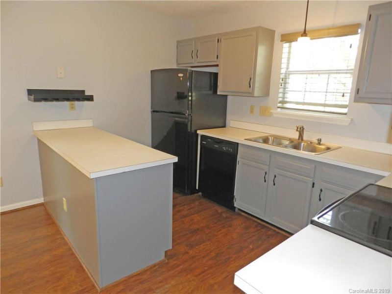 Property image 5 at 8283 Golf Ridge Drive, Charlotte, NC 28277