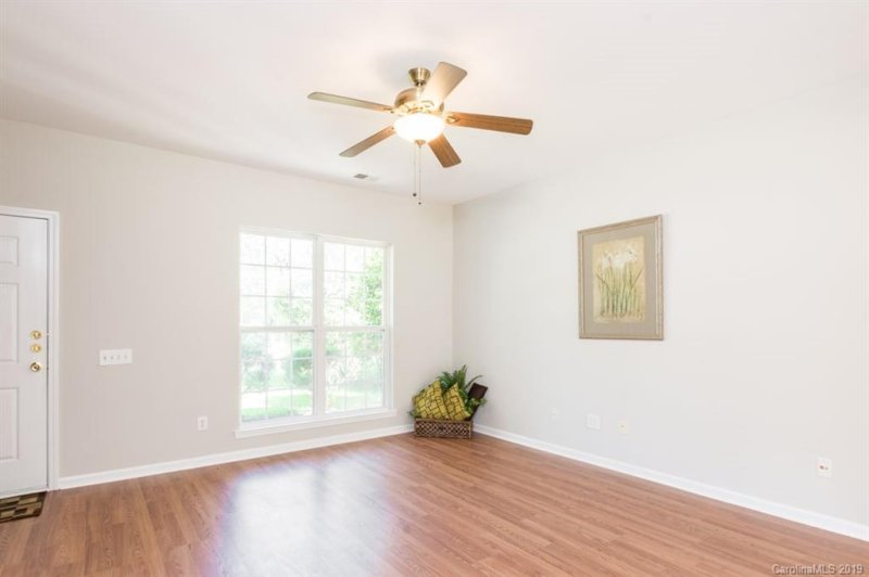 Property image 2 at 1532 Braveheart Lane, Charlotte, NC 28216