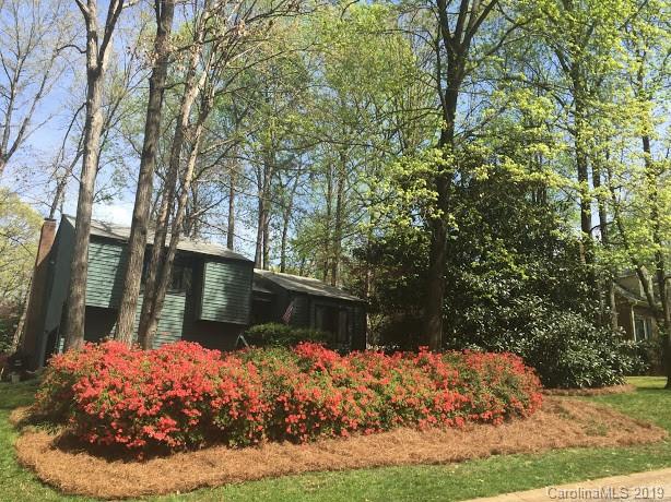 707 Knollwood Court