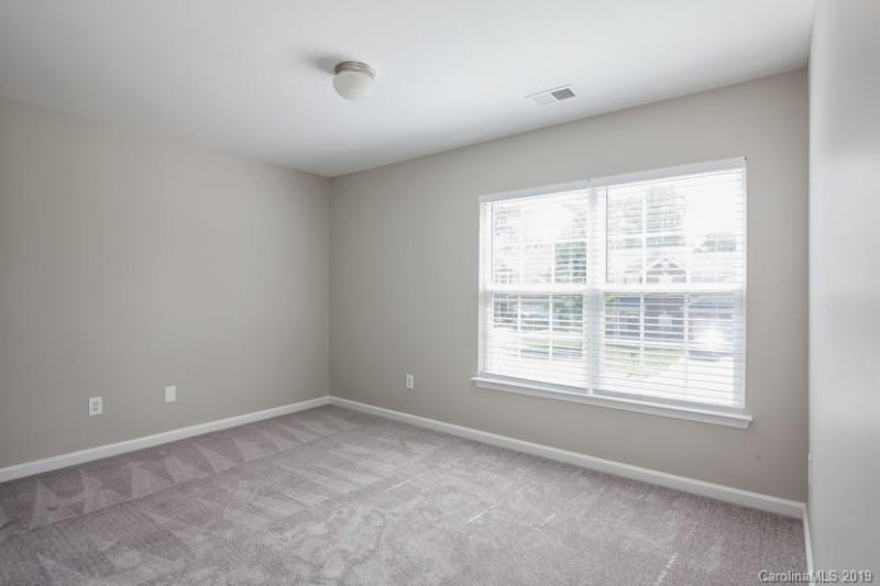 Property image 2 at 6222 Shelley Avenue, Charlotte, NC 28269