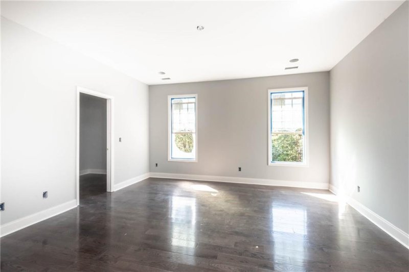 Property image 4 at 21 Par Drive, Granite Falls, NC 28630