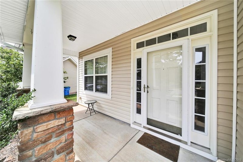 Property image 3 at 913 Murphy Court, Fort Mill, SC 29715
