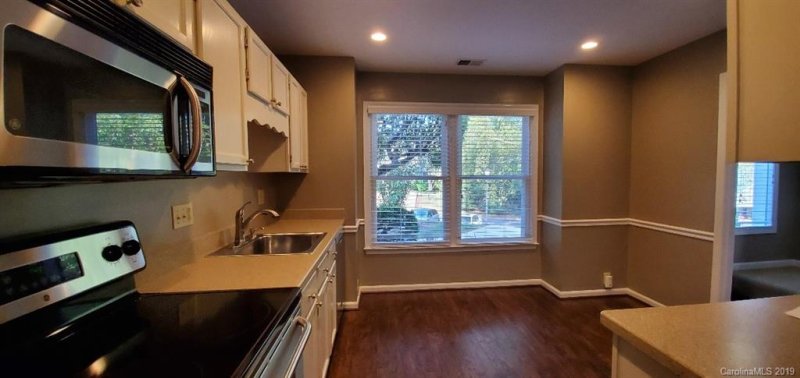 Property image 4 at 7202 Meeting Street, Charlotte, NC 28210