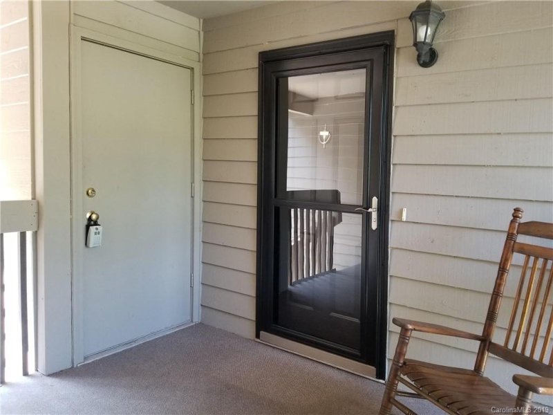 Property image 3 at 47 Lake Drive, Laurel Park, NC 28739