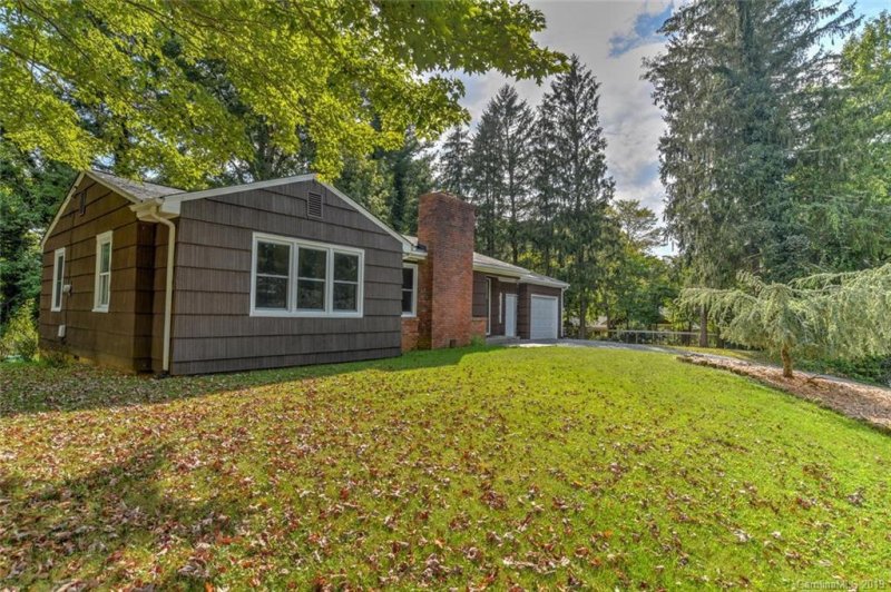 Property image 3 at 727 Azalea Avenue, Black Mountain, NC 28711