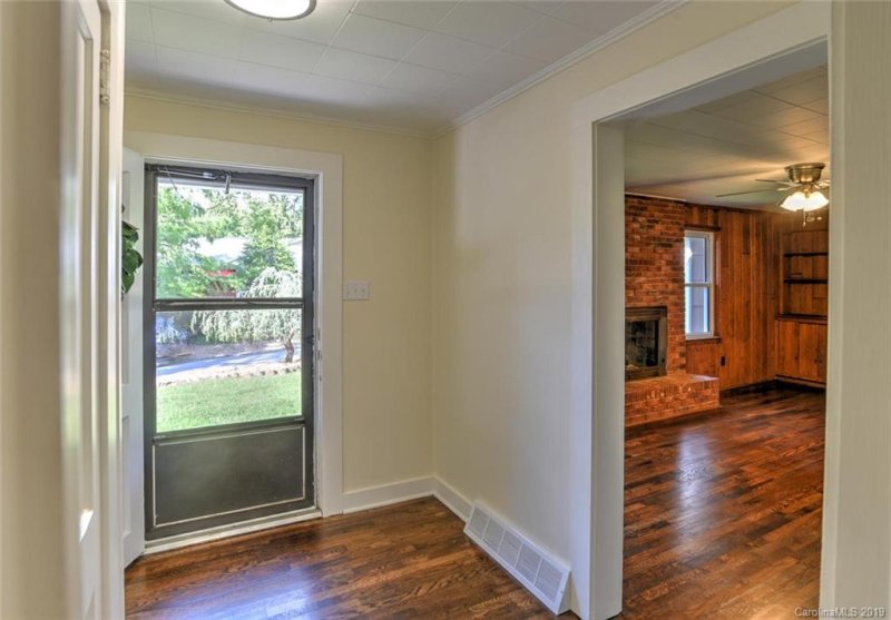 Property image 5 at 727 Azalea Avenue, Black Mountain, NC 28711