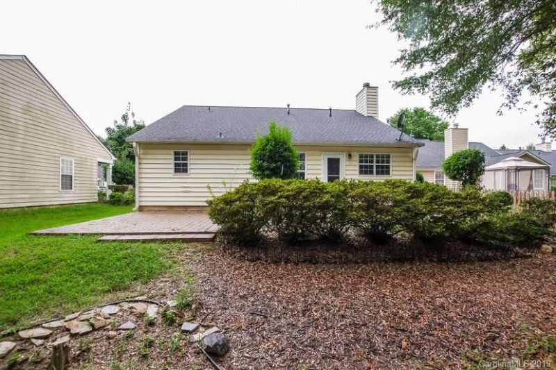 Property image 3 at 12313 Portrush Lane, Charlotte, NC 28273