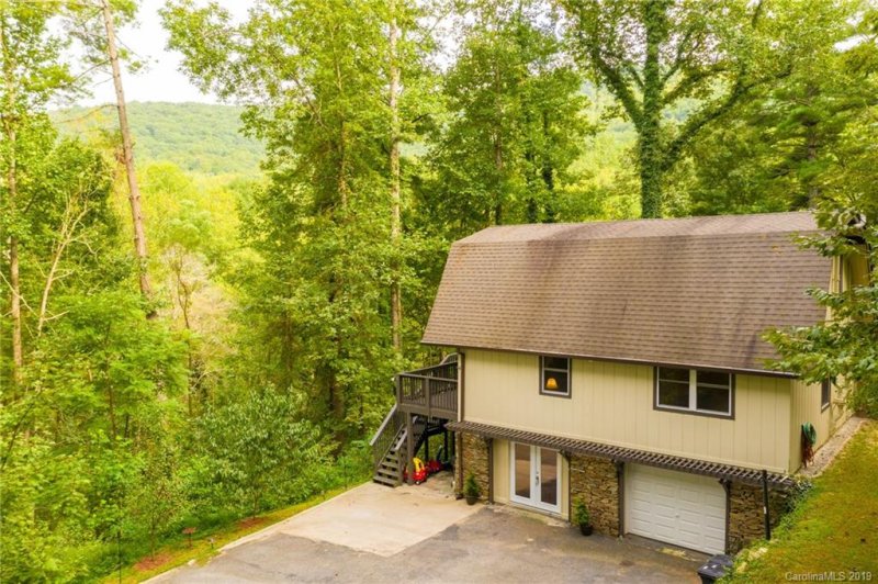 Property image 3 at 93 Foster Hill Drive, Hendersonville, NC 28739