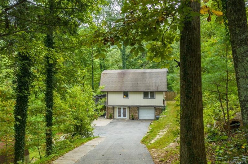 Property image 4 at 93 Foster Hill Drive, Hendersonville, NC 28739