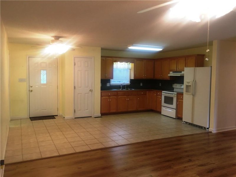 Property image 5 at 1977 Redberry Lane, Conover, NC 28613