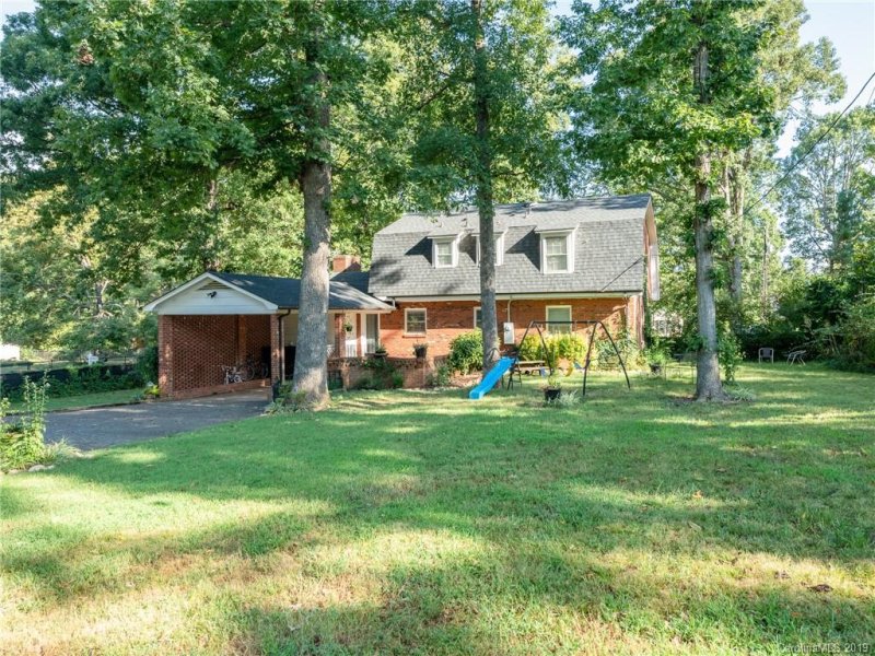 Property image 2 at 4404 Oak Lane, Charlotte, NC 28213