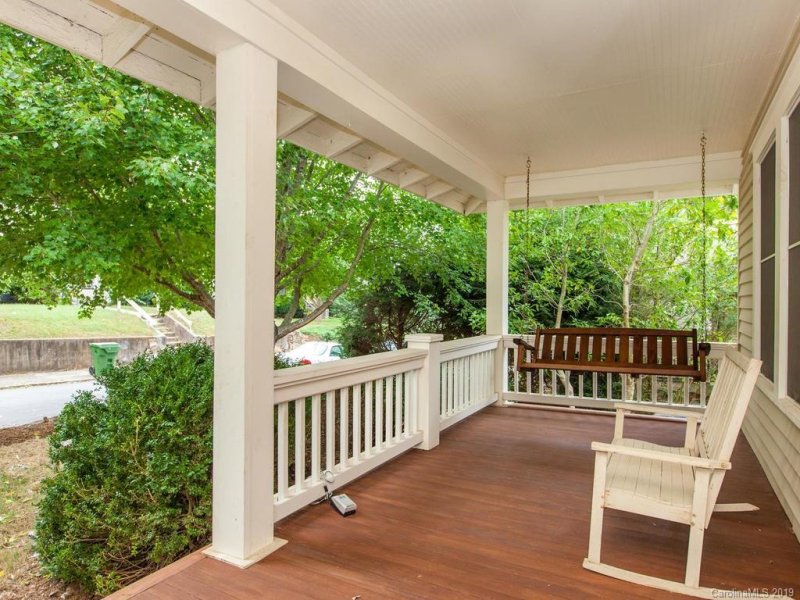 Property image 2 at 97 Washington Road, Asheville, NC 28801