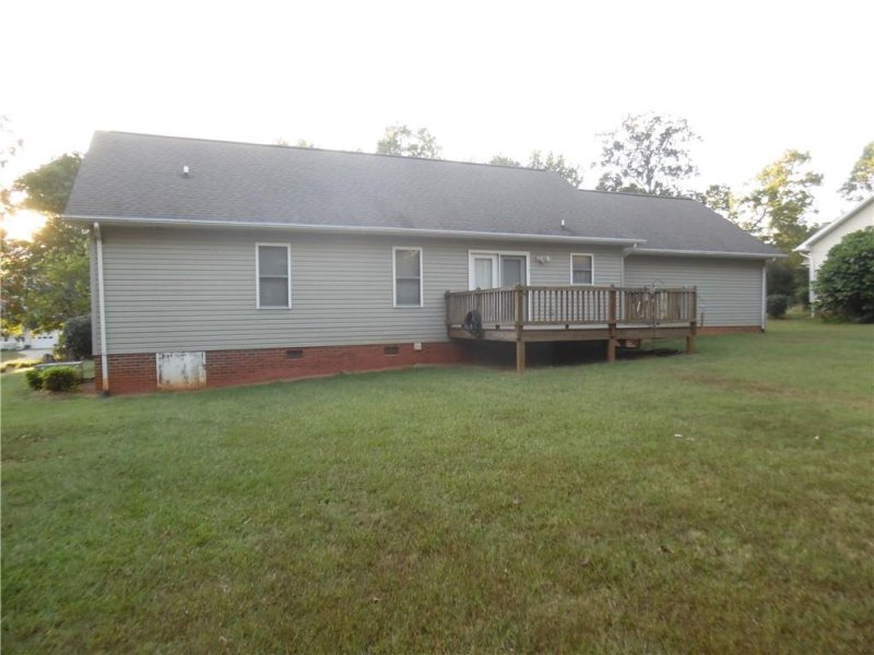 Property image 3 at 1160 Rollingwood Drive, Claremont, NC 2861