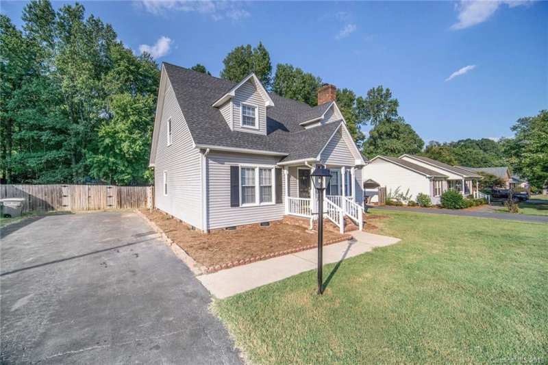 Property image 2 at 2352 Ellerbe Drive, Kannapolis, NC 28083