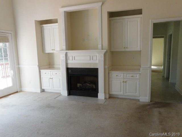 Property image 2 at 927 Silver Charm Lane, York, SC 29745