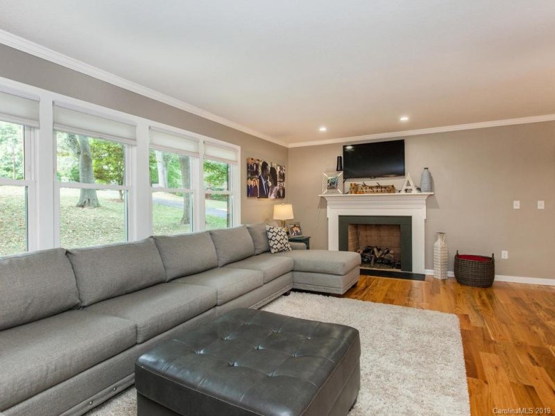 Property image 2 at 14 Sedgefield Road, Candler, NC 28715