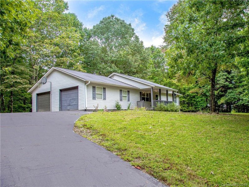 Property image 2 at 40 Forge Crest Drive, Mills River, NC 28759