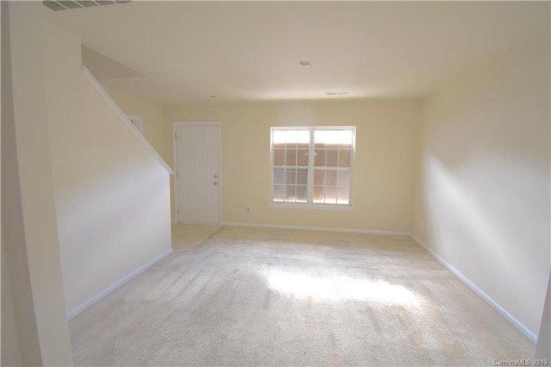 Property image 2 at 1050 Brianna Way, Charlotte, NC 28217