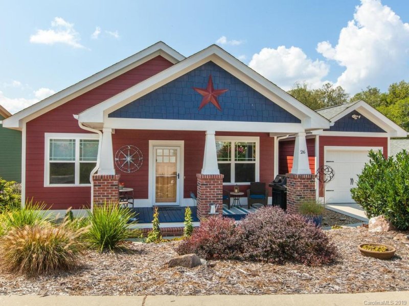 Property image 3 at 26 Byrdcliffe Lane, Asheville, NC 28805