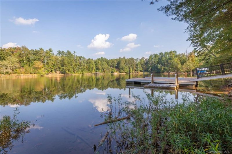 Property image 3 at 4726 Crystal Falls Avenue, Hickory, NC 28601