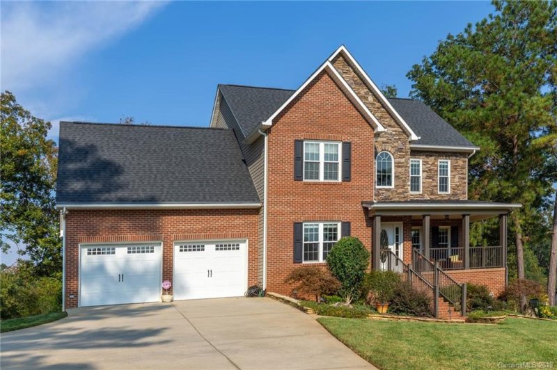 Property image 4 at 4726 Crystal Falls Avenue, Hickory, NC 28601