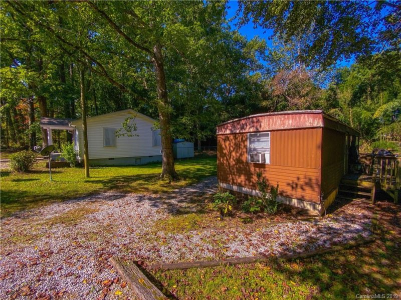 Property image 2 at 202 Bell Avenue, East Flat Rock, NC 28726