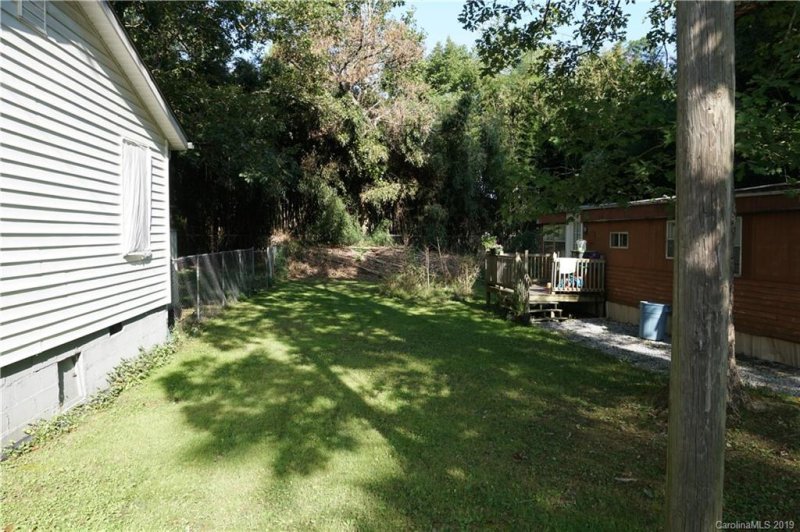 Property image 3 at 202 Bell Avenue, East Flat Rock, NC 28726