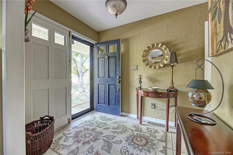 Property image 3 at 805 Forestbrook Drive, Gastonia, NC 28056