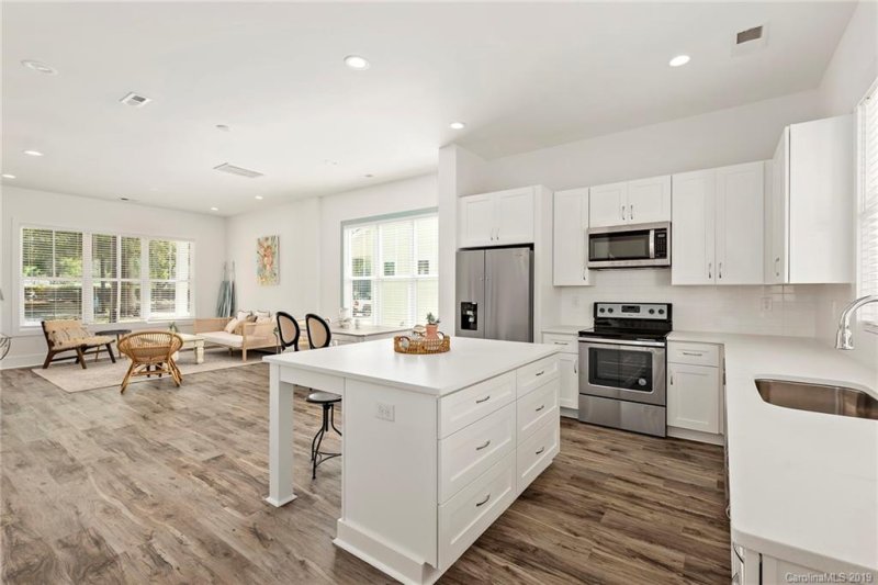 Property image 4 at 1415 Walton Road, Charlotte, NC 28208