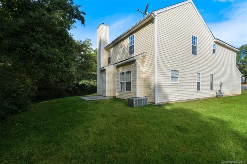 Property image 3 at 221 Nellie Yale Place, Kannapolis, NC 28083