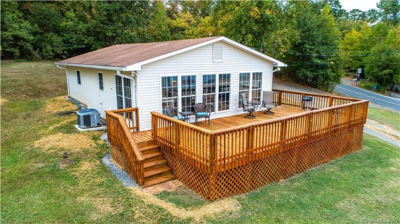 Property image 2 at 697 Berry Hill Drive, Norwood, NC 28128