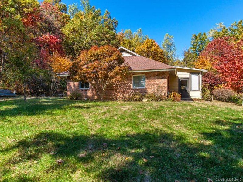 Property image 5 at 108 Bear Run Drive, Columbus, NC 28722