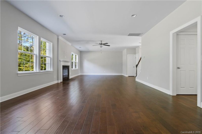 Property image 3 at 8011 Caliterra Drive, Charlotte, NC 28227